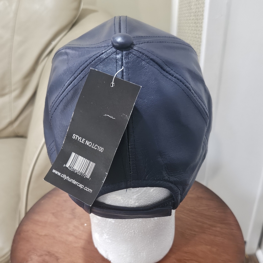 Leather cap - Picture 3 of 3